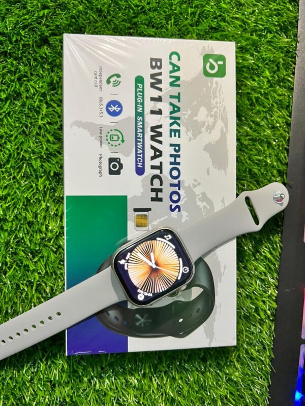 BW11 Pop Up Camera, 4G Direct Sim Calling, HD Display, BT Calling Smartwatch - Image 5